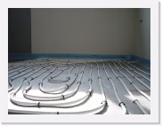 IMGP0056 * De buizen liggen hier 10cm. van elkaar.