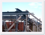 IMGP2031 * De dragende structuur van de luifels.