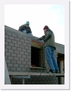 IMGP2222 * Boven de ramen zijn extra geboorde spouwankers nodig.