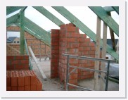 IMGP2566 * De laatste stenen (van de binnenmuren)...