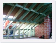 IMGP3039 * Nog even en ik heb verlof nodig om de elektriciteit te leggen. Het wordt donker op de zolder :-)