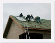 IMGP3232 * Plaatsen van de zonnecollectoren.