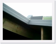 IMGP3458 * Een isolerend kader wordt rond het raam ingewerkt.