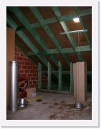 IMGP3501 * De opening voor de schouw wordt in het dak gemaakt.