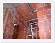 IMGP3682 * Deze opzet zorgt voor de afvoer van lucht afkomstig van het toilet en de berging.