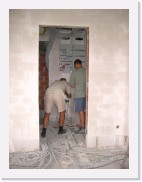 IMGP4772 * We gaan de electriciteitskast onder handen nemen.